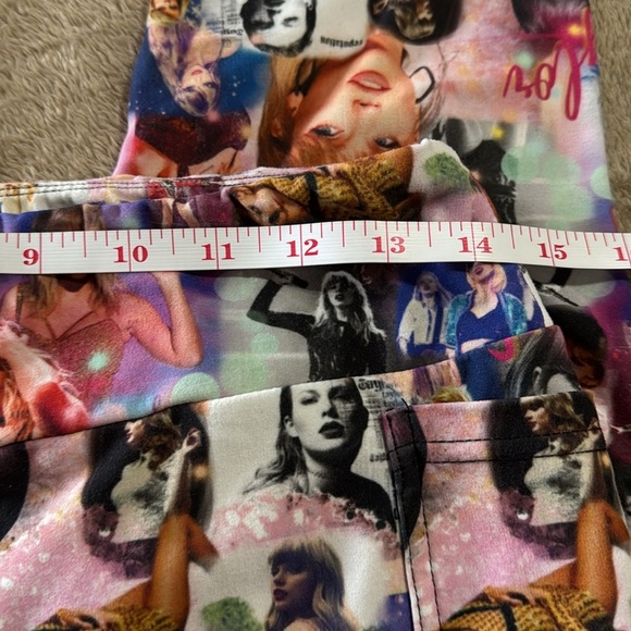 Amelia Rose Swiftie Colorful Cropped Taylor Swift Print Leggings - Picture 6 of 9